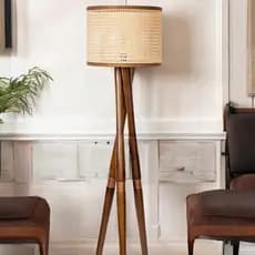 Luminária Abajur de chão pés com detalhes em cobre nos pés Bellisima sala quarto recepção