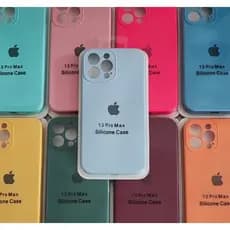 Capa Capinha Aveludada C/ Proteção na Câmera para iphone 12, 13
