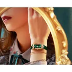 Relógio Feminino de Pulso de Couro Quartz  Moda Strass cor Verde Roma