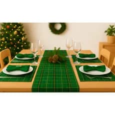 Caminho de Mesa 100% Algodão Ceci Petit Home - Magia de Natal Xadrez Verde