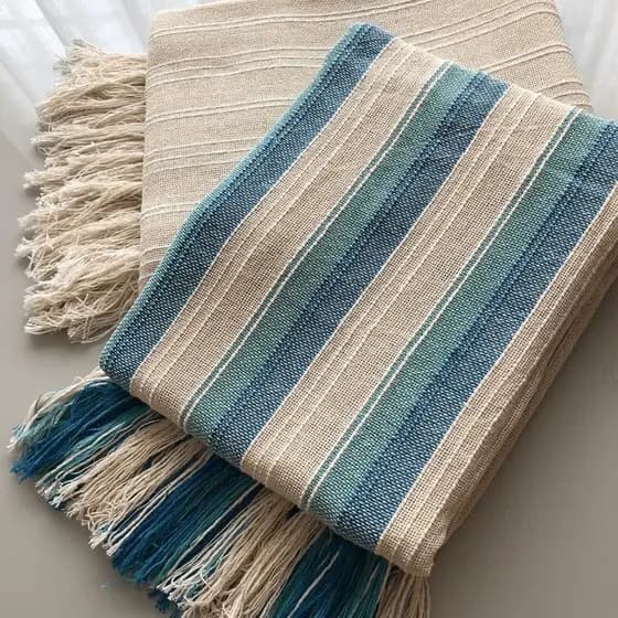 Kit 2 Mantas Para Sofá  Xale Decorativa Cor Cru e Azul com Faixa 1,80 x 1,20 m 100% Algodão Tear Mineiro