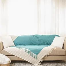 Kit Com 2 Mantas Luxo Para Sofá Cama E Poltrona Xale Decorativa Cor Cru E Jade 1,80 x 1,20 m 100% Algodão Tear Mineiro