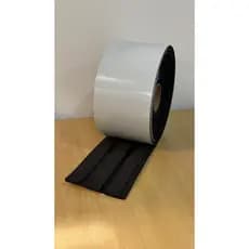 Painel Ripado Eva Preto Autocolante 10cm x 5mm (10m 3rp) Preto