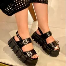 Plataforma Feminina Sandália Alta 5.5 CM Flat Moderna Fivela Verniz KALLYS 0245