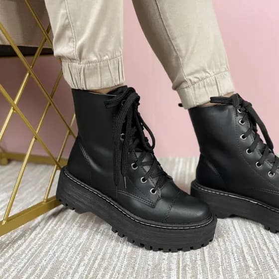 Coturno Feminino Tratorado Blogueira Confort Macio Militar Promoção Kallys 4604