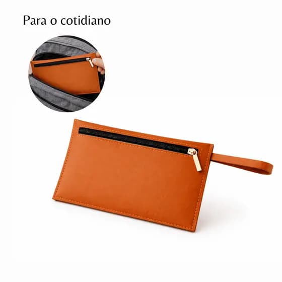 Nécessaire de Mão Organizadora em Couro Ecológico Caramelo