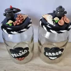 Conjunto mantimento  - Kit pote para cozinha 2 unid. decorados em biscuit - 1 pote para arroz e 1 pote p feijão