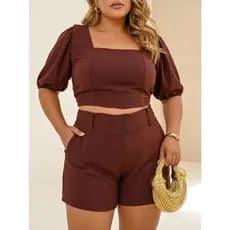 Conjunto Feminino Plus em Crepe Dunas com Cropped e Short, Veste 48 ao 52