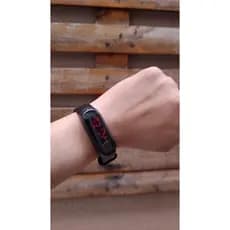Relógio Digital em Led com Pulseira Silicone Unissex Esportivo