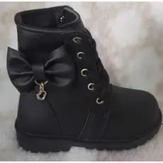Bota Coturno Preto Fosco com Laço cano alto tratorada estilosa