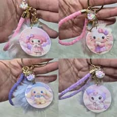 Chaveiro Pelúcia Pompom Luxo Kawaii Hello Kitty Kuromi My Melody Cinnamoroll