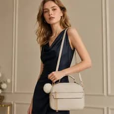 Bolsa De Couro De Ombro De Mão Grande Feminino Com Chaveiro Pompom Trabalho Dia Dia PU Vintage