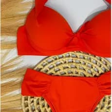 conjunto Biquíni top bojo, cor branco/verde, conjunto, estampa florida, moda praia, piscina, natação