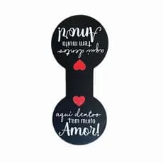 Lacre adesivo aqui dentro tem muito amor