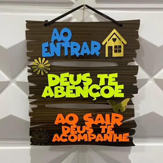 Placa Decorativa AO ENTRAR DEUS TE ABENÇOE AO SAIR DEUS TE ACOMPANHE Quadro Decoração Casa