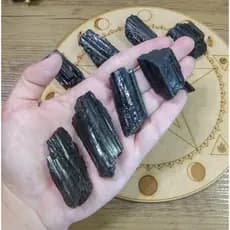 Cristal Turmalina negra bruta Onix rolada e Vassoura de Bruxa Obsidiana negra roladanatural