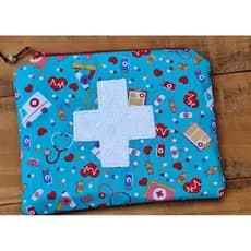 Necessaire Farmacinha Bolsa Pequena Necessaire   Porta Remédios feitas de Tecido Tricoline produto feito à mão