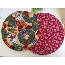 Sousplat  Natal de Tecido com elástico mais o sousplat de MDF pode usar dos dois lados feita de Tecido Tricoline