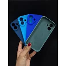 Capa Case Aveludada para IP 16 Proteção  Silicone Macio Câmera Fechada Cores Variadas