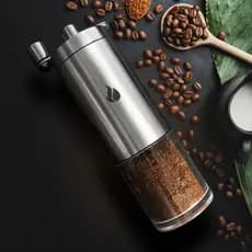 Moedor De Café Manual Hot and Cold Inox C/ Ajuste De Moagem Excelente