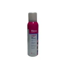 Shampoo a seco Segunda Chance Ricca Sem perfume absorve instantaneamente a oleosidade dos fios, sem deixar resíduos e devolve o volume. Efeito Renovado "acabei de sair do banho"