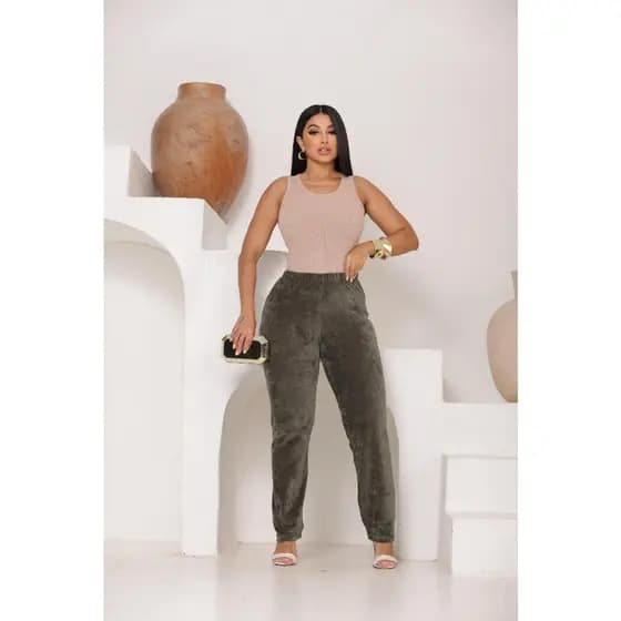 CALÇA VELUDO COTELE PERNA LARGA RETA SENHORA FRIO INVERNO DIA A DIA MODA
