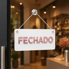 Placa Branca Em Acrílico Aberto/Fechado Espelhado Rosê Gold