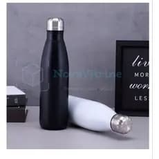 Garrafa de Água em Aço Inox 750ml – Moderna, Leve e Versátil.