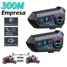 2pcs Intercomunicador Capacete Moto Bluetooth 5.3 300M 2000mAh Mic 2 em 1 Universal p/ Capacete