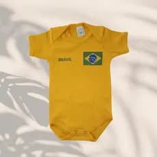 Body Bebê Brasil Amarelo Suedine Estampa Silk Manga Curta Roupa Infantil