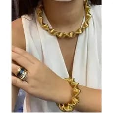 Kit Conjunto Colar  Choker+Pulseira Torcido Mola Elos Andulado Folheado Ouro Tendência