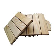 Deck de Madeira com Base Plástica (Madeira de Pinus)