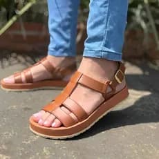 Sandália Feminina Anatômica Rasteira – Estilo e Conforto para o Dia a Dia