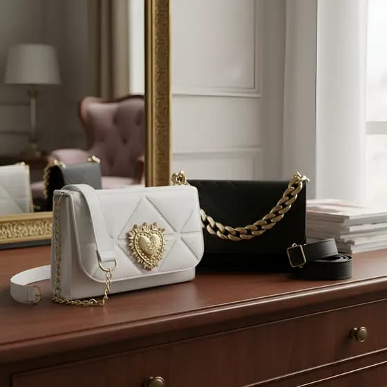 Kit 2 Bolsas Feminina Coração e Bolsa de Mão  e Transversal Bordada