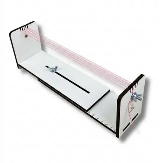 Tear Suporte com regulagem para peças em macramê miçangas pulseiras em MDF Branco