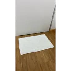 Tapete Banheiro Macarrão Macio Bolinha 40cm x 60cm Antiderrapante Soft