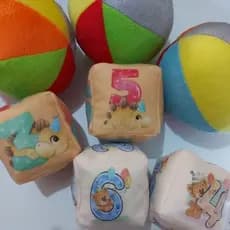 Dado e bola baby com chocalho dentro com chocalho dentro, para bebê brinquedo infantil