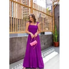 Vestido Feminino longo com alças ajustáveis