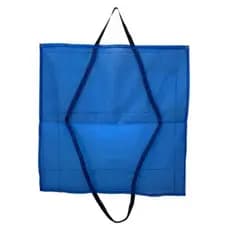 Tapete para pesca com tela pvc emborrachada suporta até 50 quilos.