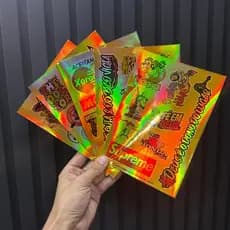 Kit 42 Adesivos Holográficos Dourados – 5 Cartelas 14x20cm | Vinil Resistente para Carro, Moto, Bike