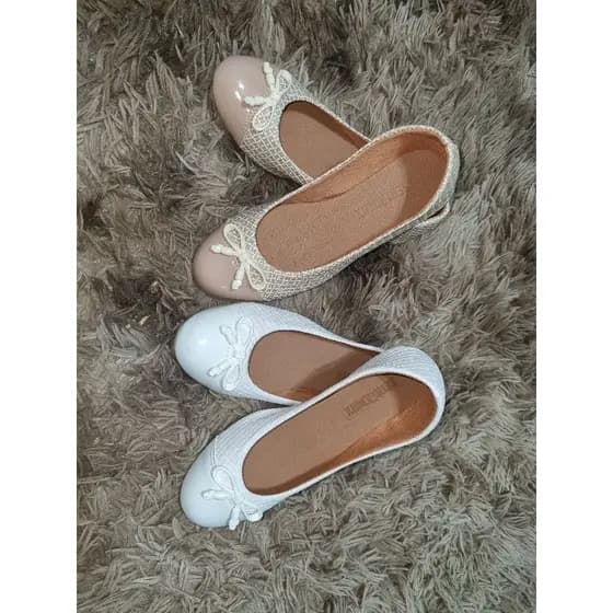 Sapatilha feminina bico redondo trisse com lacinho kit de 2 pares.