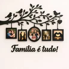 Quadro Decorativo em MDF – Árvore com Molduras para Fotos de Família