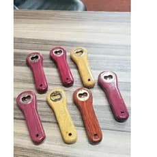 Abridor de garrafas em madeira Abridor de Mão em Madeira Abridor Bar Abridor Rústico Abridor Imã