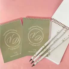 Kit Bloquinhos + Lápis personalizado com a logo ou tema que preferir Lembrancinha curso ou qualquer tema 10x14 caderneta