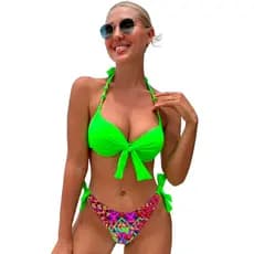 Biquíni Feminino Top Laço no Decote Bojo Calcinha Ajustável Estampada P Cores Sortidas Moda Praia