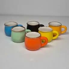 Mini Canecas Coloridas de Cerâmica – Kit com 6 Unidades