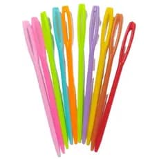 Kit c 10 Agulhas Plasticas Acabamento Tapecaria Trico Crochet  ou colocar fios decorativos em tranças nagô.