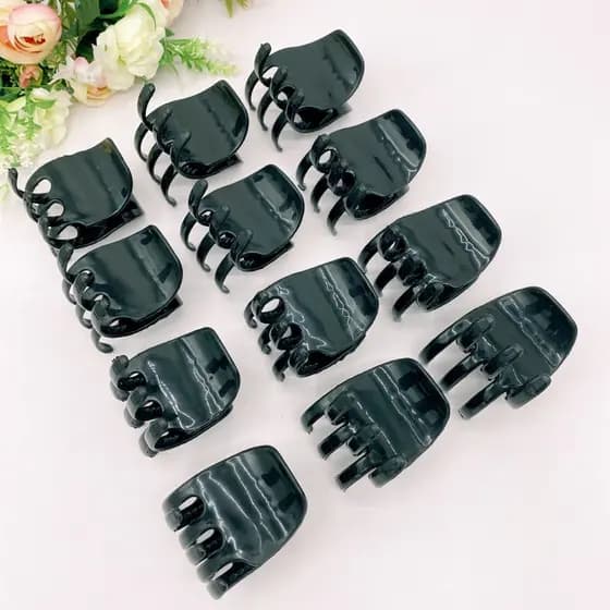 Kit Ate 36 piranhas tridente prendedor de cabelo cores preta e transparente