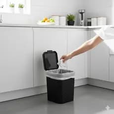 Lixeira de Pia Rattan Preta 5L - Compacta, Moderna e ideal para Cozinha