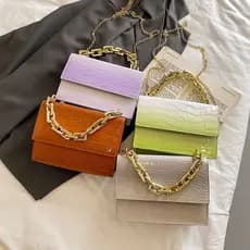 Bolsa transversal crossbody Tiracolo degredê alça corrente tendência estilosa moda feminino verão